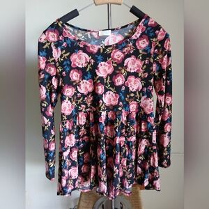 Be Strange Peplum Floral Top Size Medium
